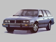 Pontiac 6000 1982 modèle