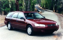Toyota Vienta 1995 modèle